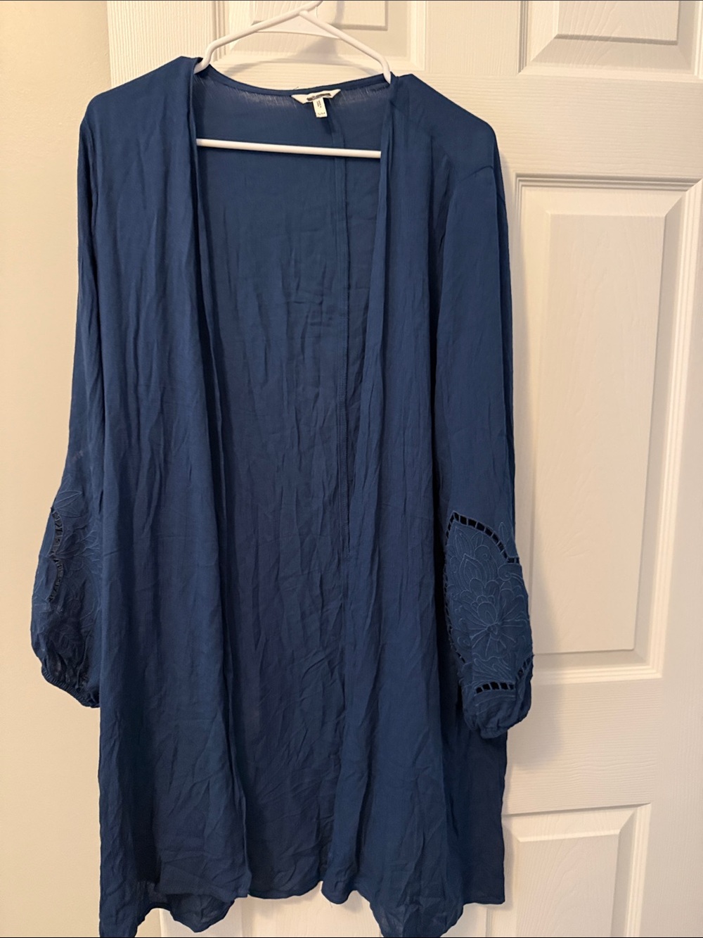 Maurice’s Navy Open-Front Embroidered Sleeve Kimono